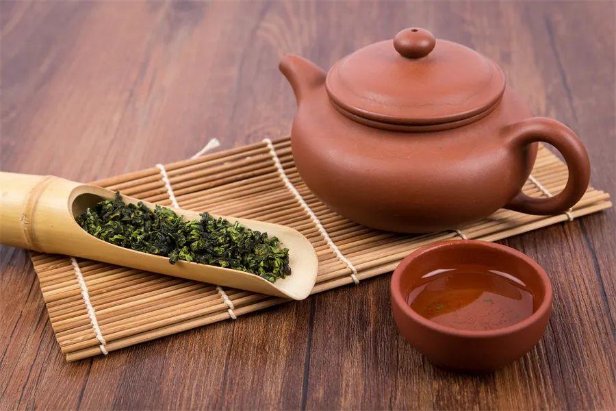 紫砂壶怎么辨别好坏（挑选紫砂壶的六个实用技巧介绍）