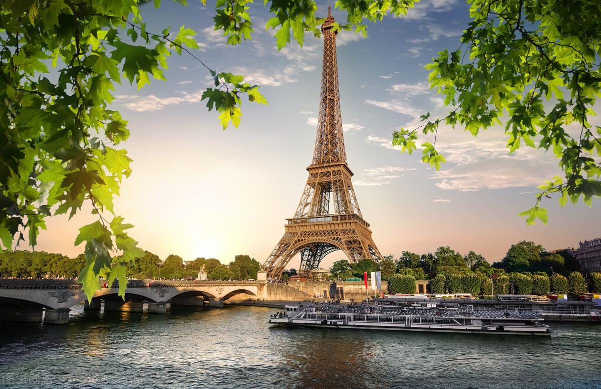 法国著名旅游景点有哪些（八大具有代表性的建筑和景点）