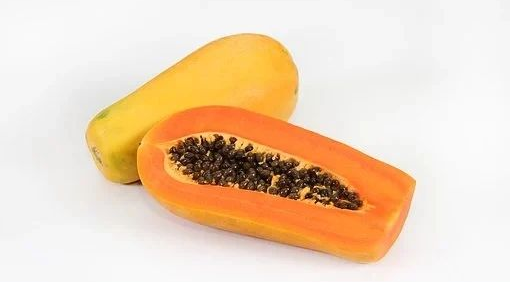 吃木瓜有什么好处和功效（木瓜的食用禁忌和注意事项）