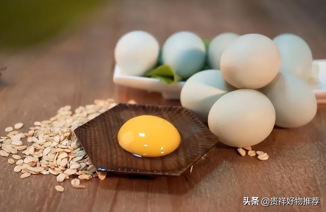 鸡蛋坏了怎么辨别（鸡蛋一摇晃里面都动了还能吃吗）