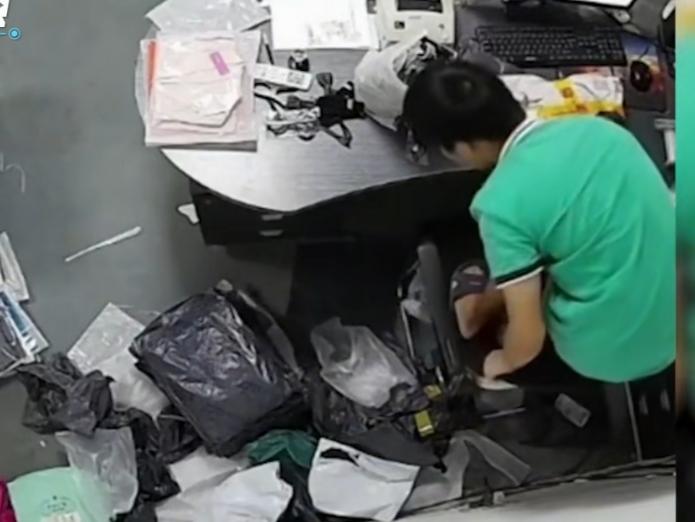 女人梦见被蛇追着跑什么意思（蛇在民间有什么寓意）