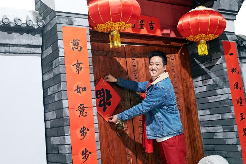 贴对联的左右顺序怎么分（自己贴春联的4个注意事项）