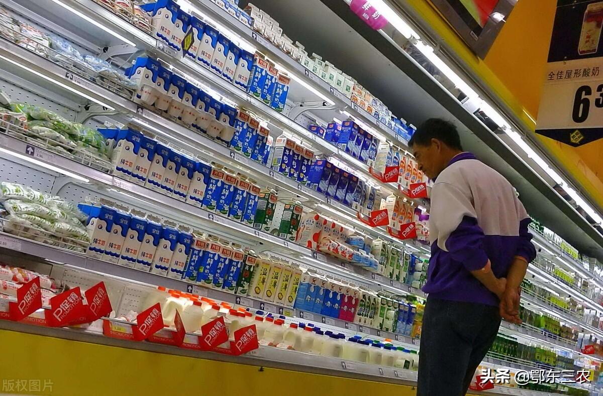 鲜牛奶和纯牛奶有什么区别（市面上常见的牛奶类型有哪些）