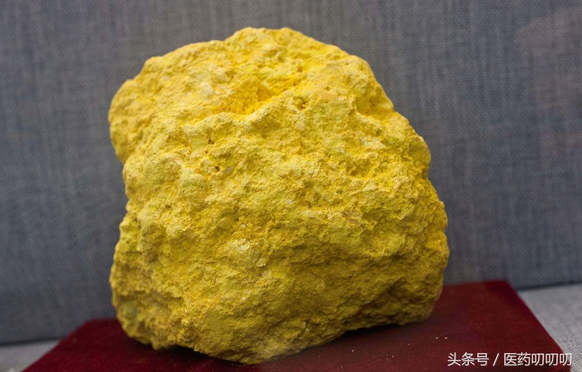 上海药皂和硫磺皂哪个好（这两种药皂分别有何功效）