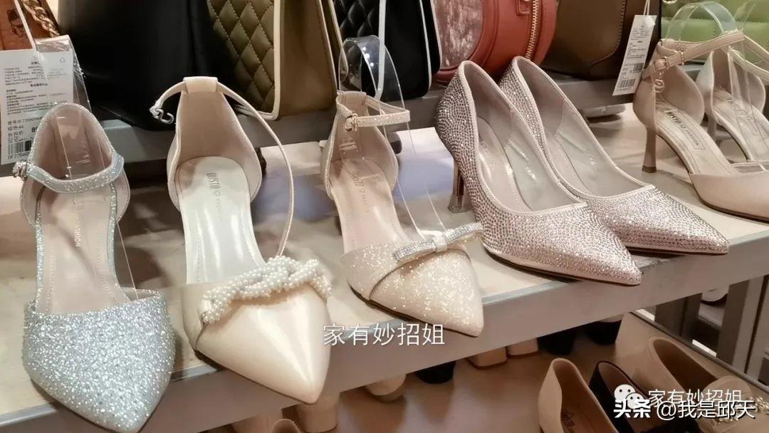 鞋子脚后跟磨脚怎么办小妙招（三种解决鞋子磨脚的方法）