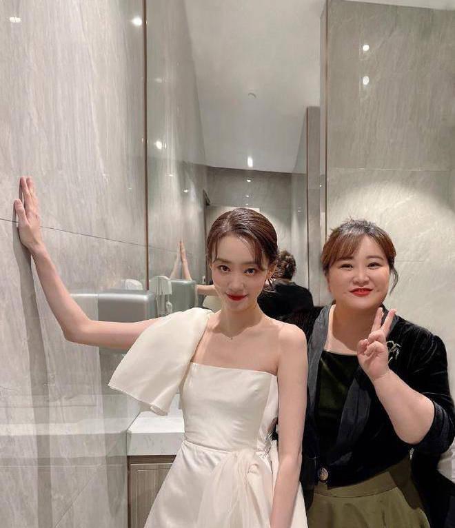 喜剧演员贾玲个人资料简介（贾玲目前的感情状况如何）