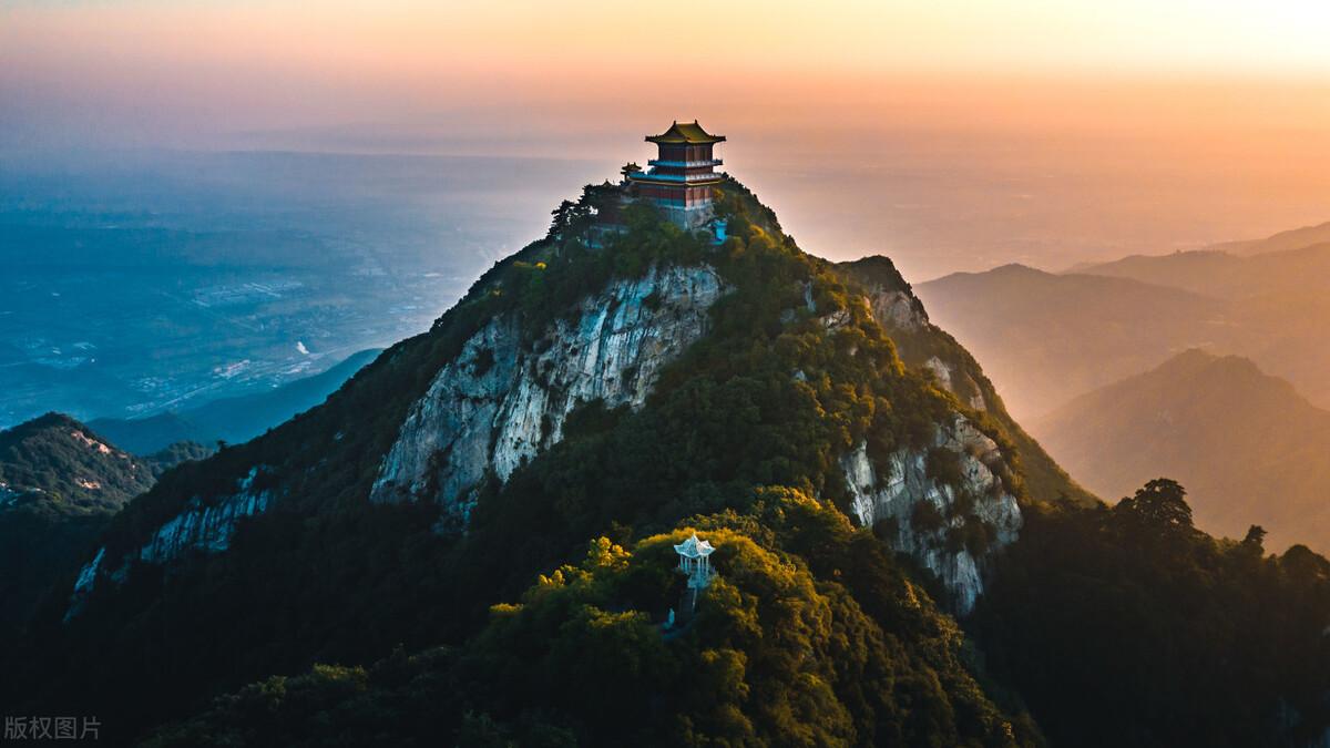 五台山旅游攻略介绍（五台山旅游的路线及主要景点）