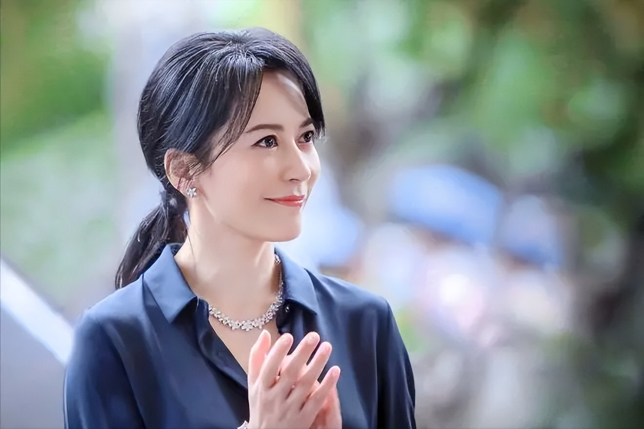 俞飞鸿个人简历介绍（51岁的俞飞鸿为什么至今未婚）