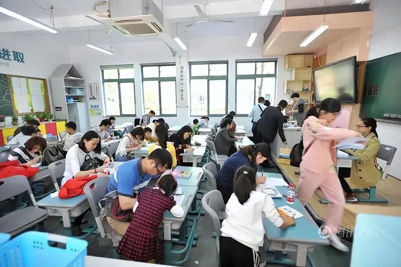 私立学校和公立学校哪个好（私立和公立学校有什么区别）