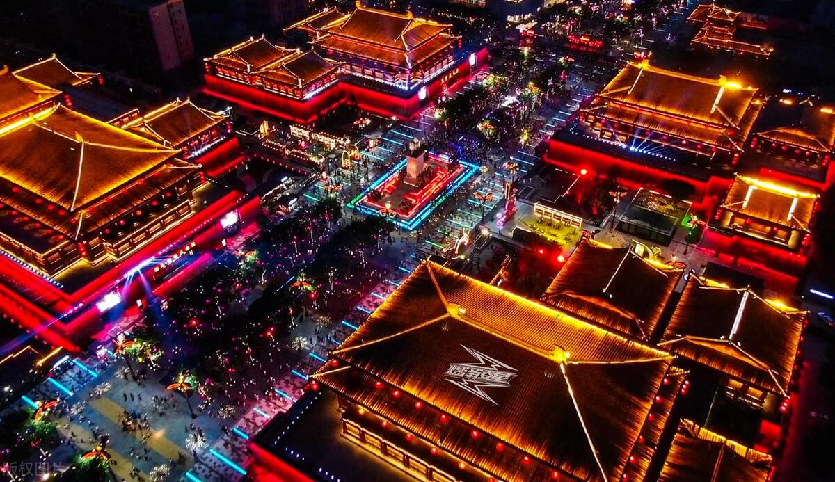 大唐不夜城游玩攻略（大唐不夜城有哪些值得游玩的景点 ）