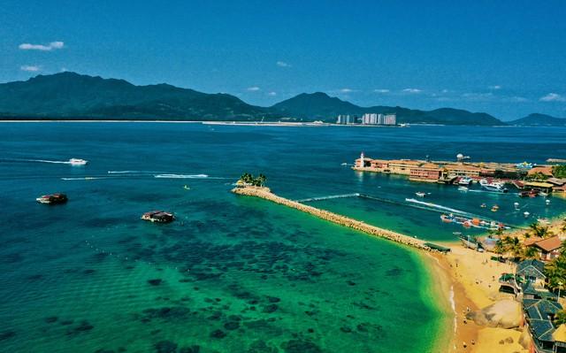 海南旅游攻略自由行（去海南旅游的最佳时间是什么时候 ）