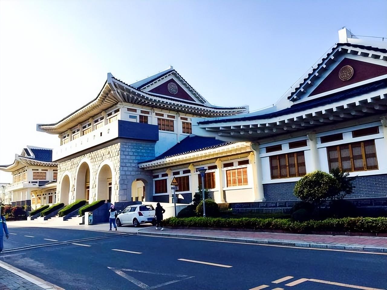 延安大学是几本（2所高校都简称延大差距还蛮大的）