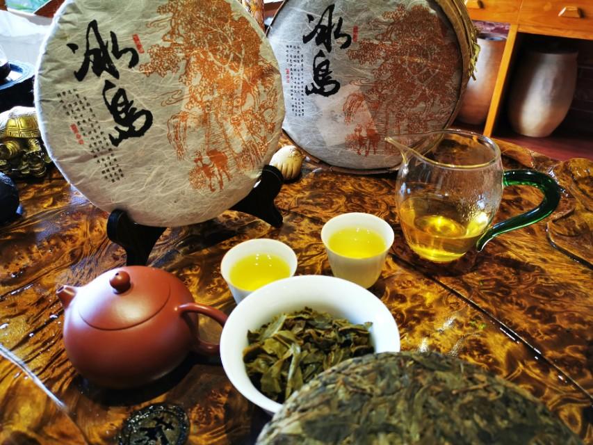 普洱的功效与作用有哪些（喝普洱茶都有什么好处呢）