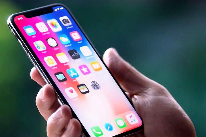 iPhone强制关机的操作方法（如何强制关闭iPhone手机）
