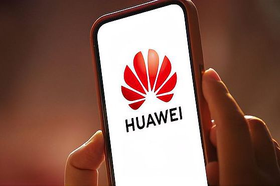 华为手机充电问题排查（华为手机没电充不进去电的解决方案）