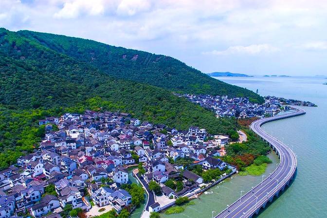 苏州东山景区攻略（介绍苏州东山景区的历史和游玩路线）