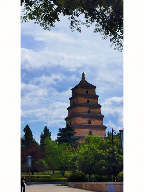西安旅游景点攻略介绍（详细解读西安的旅游景点攻略）