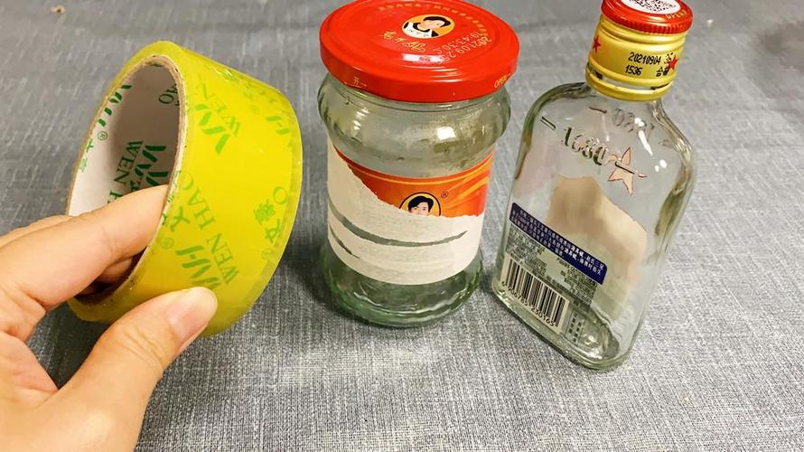 去除贴纸残留胶最简单 (介绍除去贴纸残留胶的简单方法)