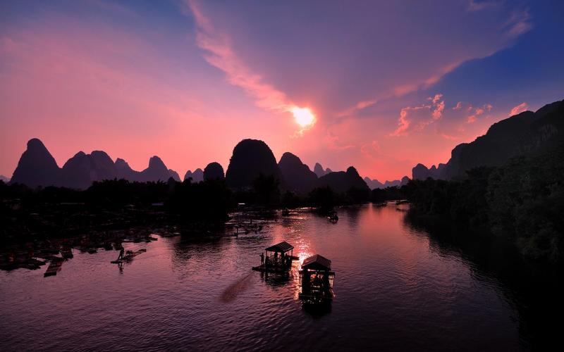 四月适合去哪旅游（盘点四月值得一去的旅游景点有哪些）