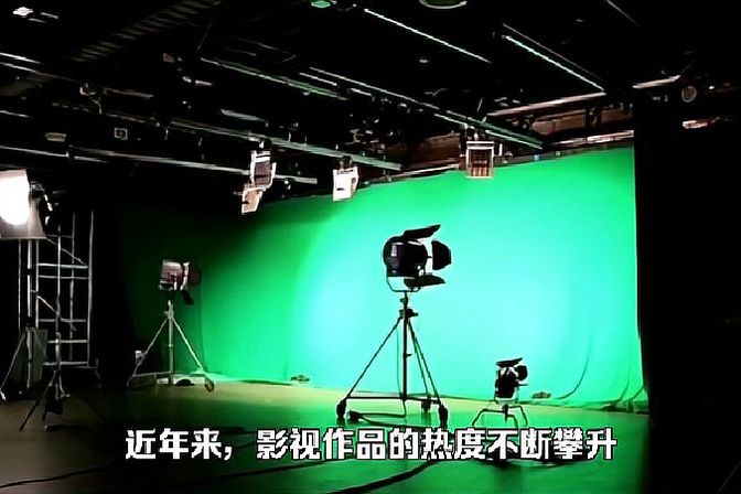 主演与领衔主演的区别（解释主演和领衔主演在影视作品中的不同职责）