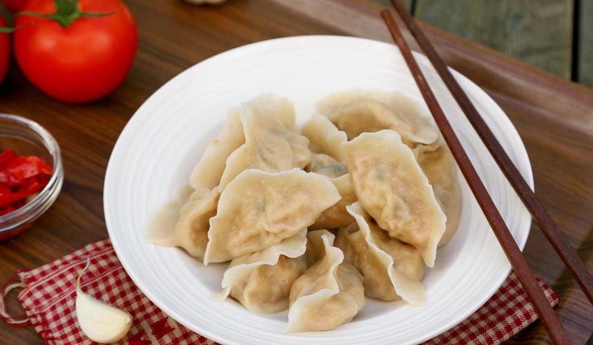 春节美食必尝佳肴推荐（推荐春节期间不可错过的美食佳肴）
