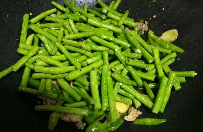 熟豆角需要炒多久（指导豆角烹饪时间掌握的窍门）