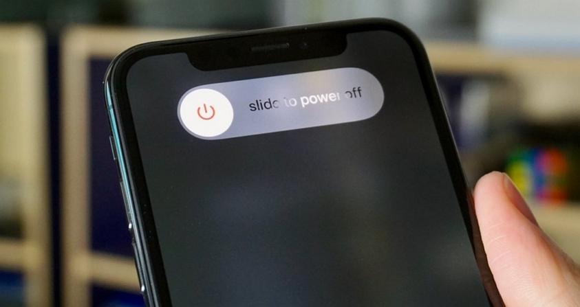 iPhone X死机无法关机该怎么办（解决iPhone X死机无法关机的方法）