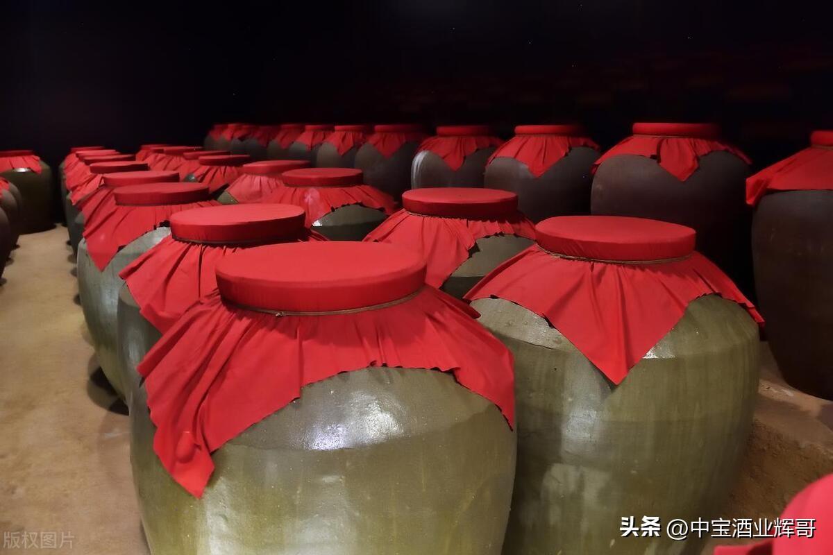 怎么提高酒量而不影响身体（10种提高酒量的小技巧）