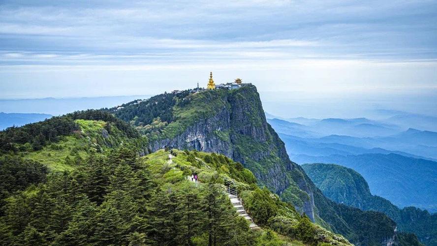乐山旅游景点推荐（乐山有什么好玩的地方）