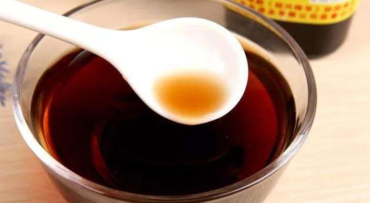 黄酒与料酒是同一种酒吗（黄酒是否等同于料酒）