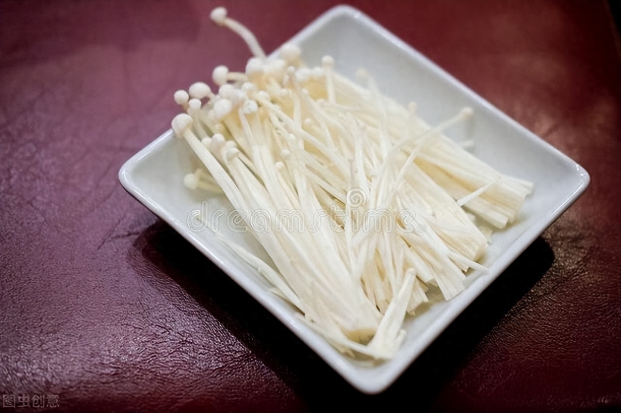 金针菇可以冷冻保存吗能放多久时间（金针菇怎么才算变质）