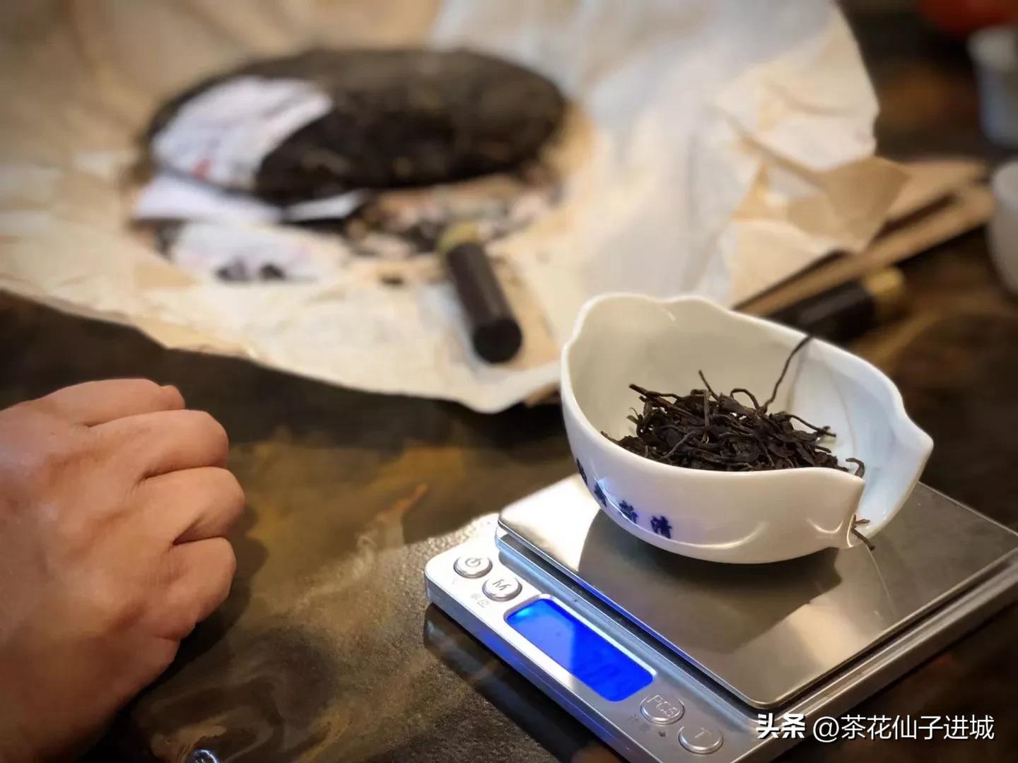 喝普洱茶刮油吗（普洱生茶和普洱熟茶哪个更刮油呢）