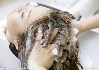 氨基酸洗发水的功效与作用（氨基酸洗发水的优点和缺点）