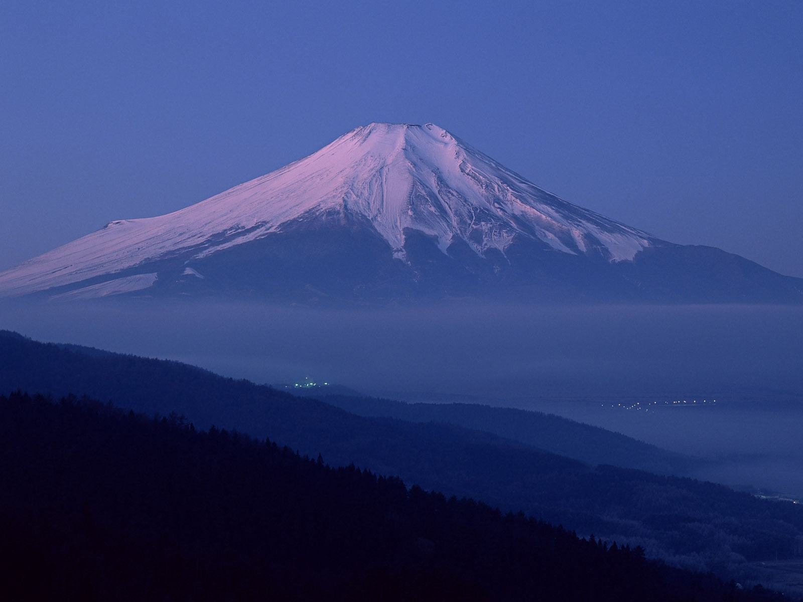 富士山是活火山还是死火山（富士山爆发的危害有多大）