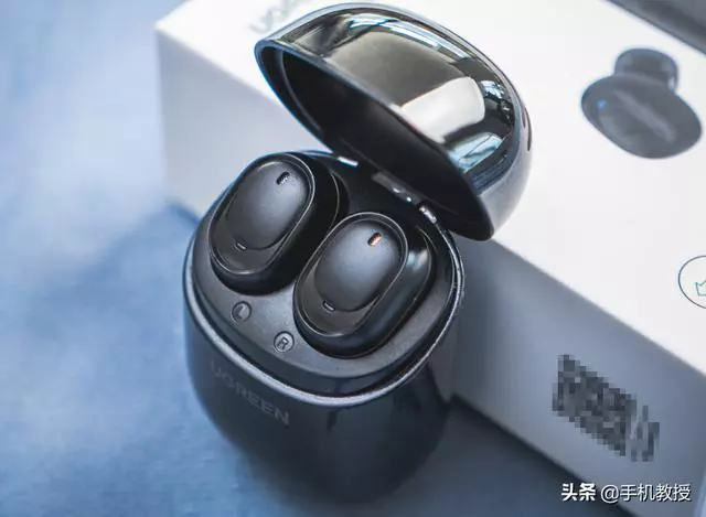 耳机r是左还是右（大家知道耳机为什么要分左右吗）
