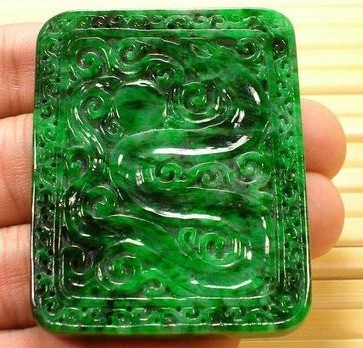 翡翠都有什么种（不同种类翡翠的特点及市场价值）